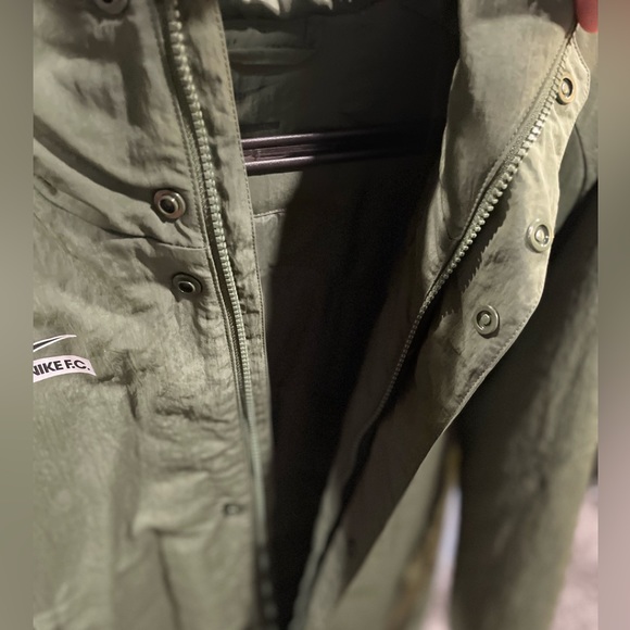 Nike, FC full length sideline waterproof, long jacket - Picture 14 of 16